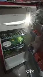 LG का फ्रिज बेचना है