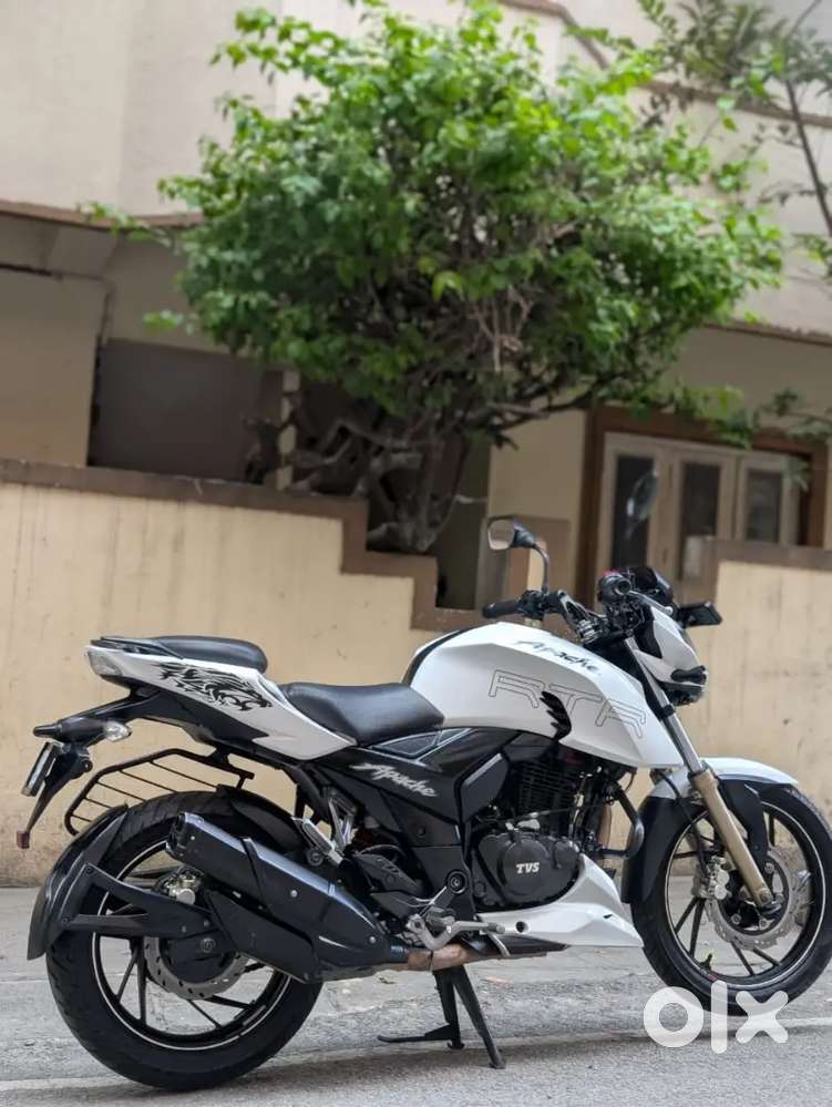 TVS Apache RTR 200 4V 2018