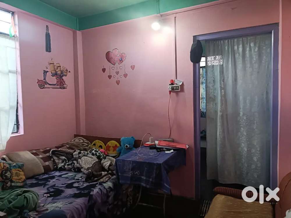 Roommate Wanted: Female Room Partner Needed