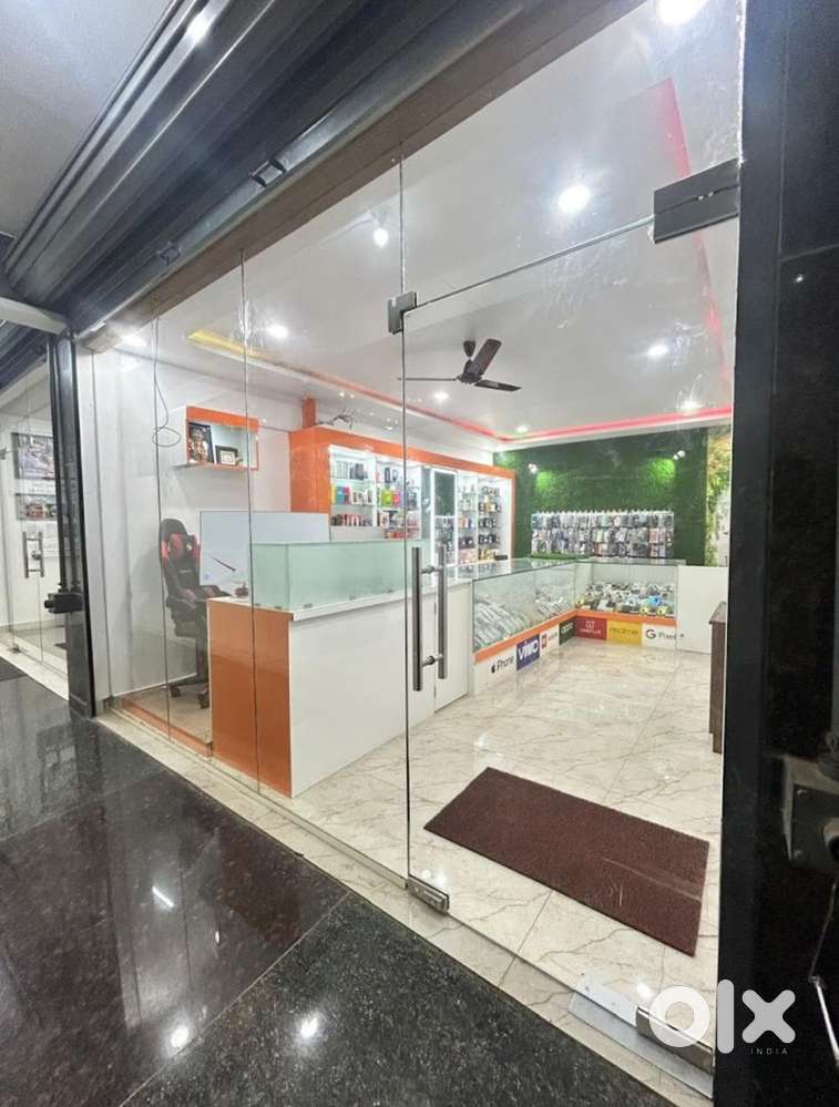 Running shop for sale different price for products