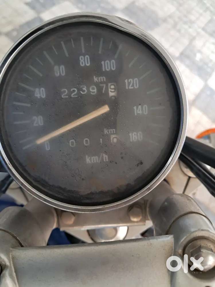 Bajaj avenger 220 oil cooled