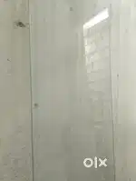 I want sell glass partition