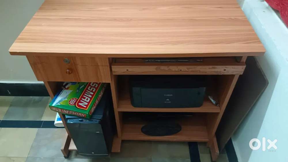 Wooden Computer Table / Study Table