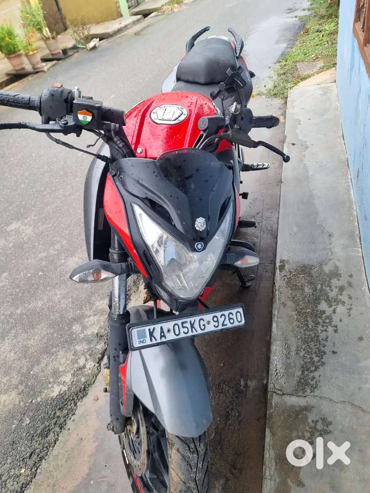 Bajaj pulsar 200NS for sale