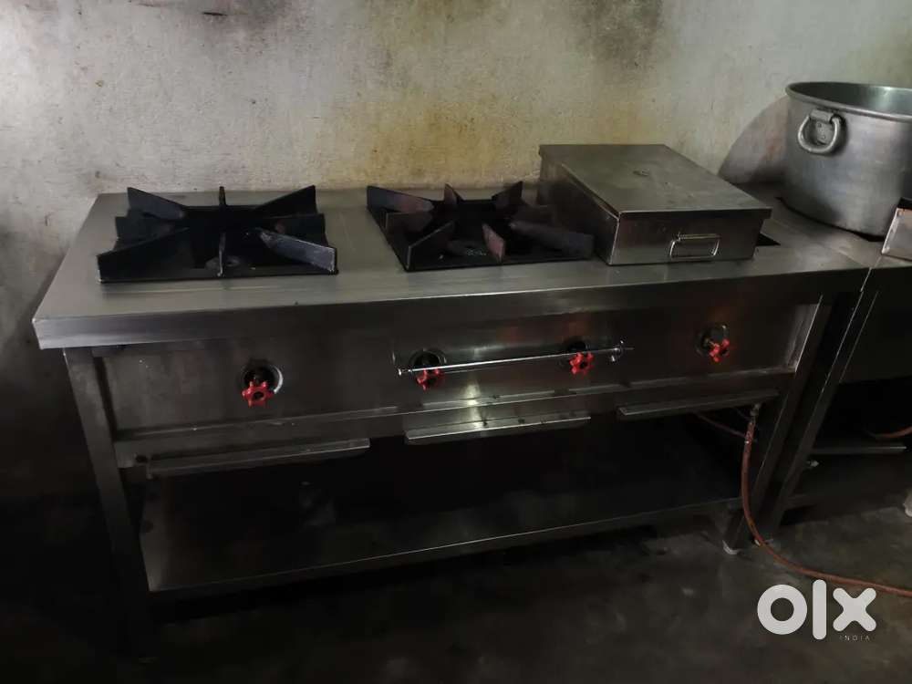 All cloud kitchen ( Restaurant ) equipment.