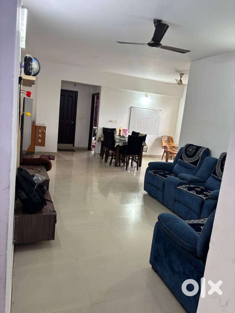 3BHK FLAT Availbale In BOMMASANDHRA for Lease Ready To Move