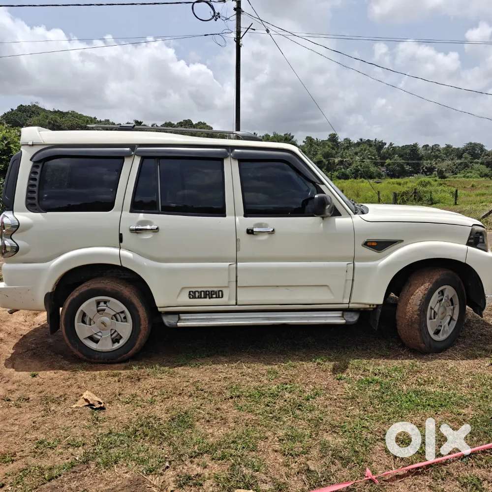 Mahindra Scorpio 2014 Diesel Well maintained