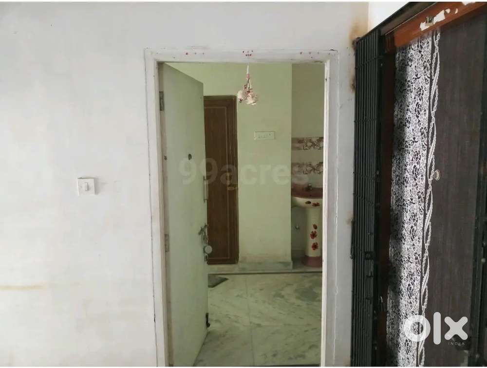 Flat available near kudghat metro