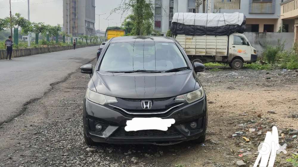 Honda Jazz 2016 Diesel 91000 Km Driven 4 new tyre new Display