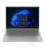 NEW LAPTOP V15 Ryzen 5 7520U 16GB 512GB WIN11 PRO WITH BAG 1Y WARRANTY