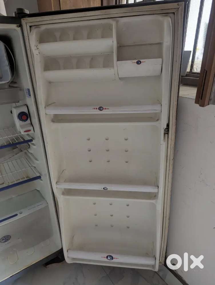 Refrigerator for sell