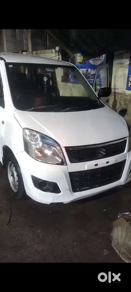 Maruti Suzuki Wagon R 2018 Petrol 70000 Km Driven company fitted cng