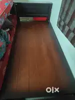Wooden mahagony single bed