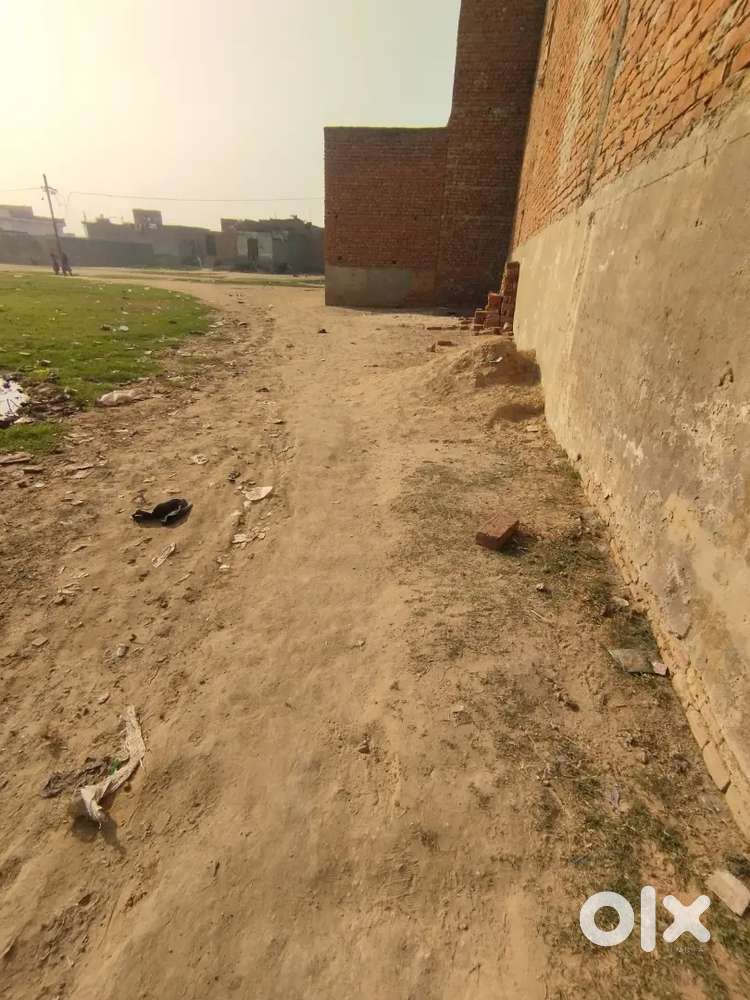 Aligarh Sarsol udla side 13 bigha on road zameen h