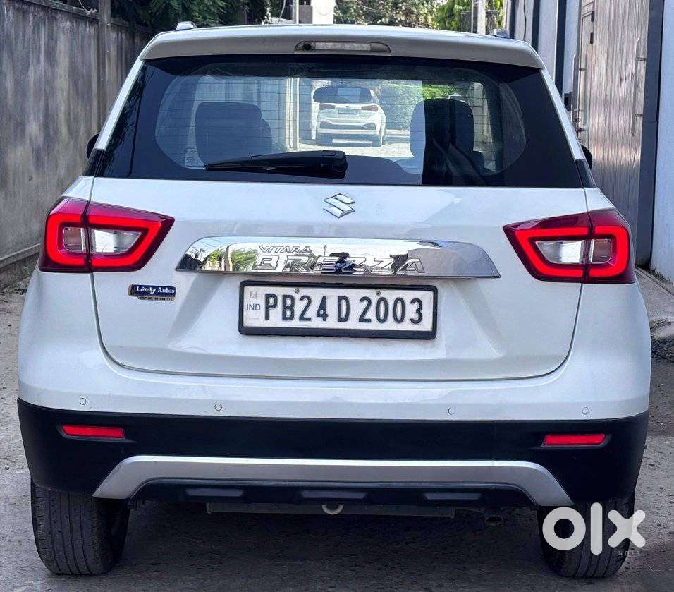 Maruti Suzuki Brezza, 2020, Petrol