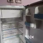 LG intellocool fridge 4years old all working good condition