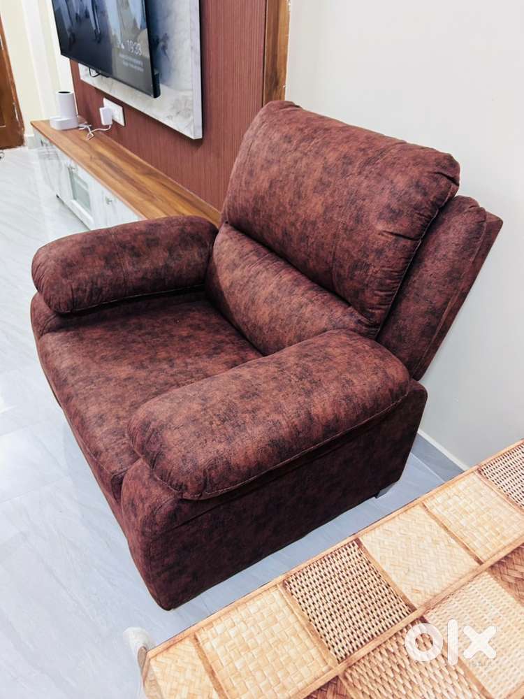 Premium Single Seater Sofa – Hardly Used