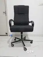 Office chair just for 2.5k
