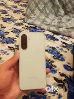 3 week old samsung a26 5g 6 128 gb box original charger available