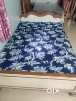 I want sell my bed