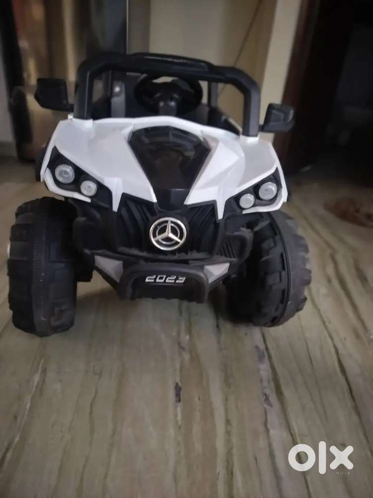 RC remote controllable car 5 months old