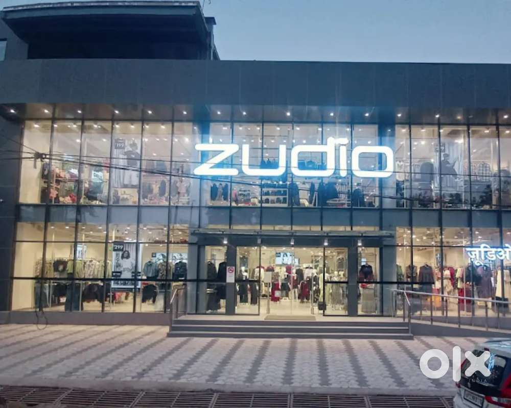ZUDIO SHOWROOM में पुरुष / महिला की आवश्यकता है। तुरंत आवेदन करे।
