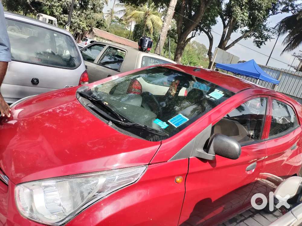 Hyundai EON 2015 Petrol Well Maintained