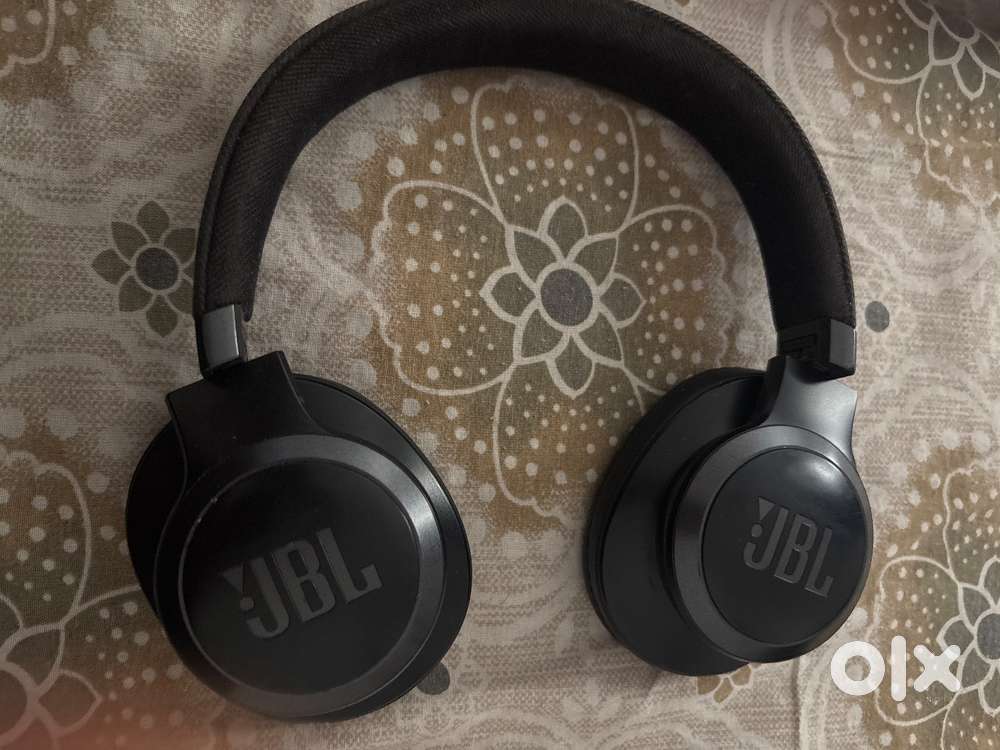 JBL live Headphones