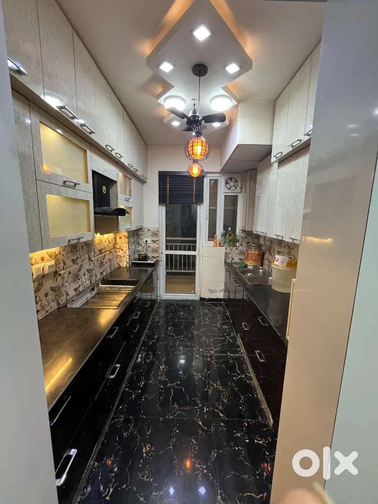 Bptp Park serene Sector 37d, 3 Bhk available for sale