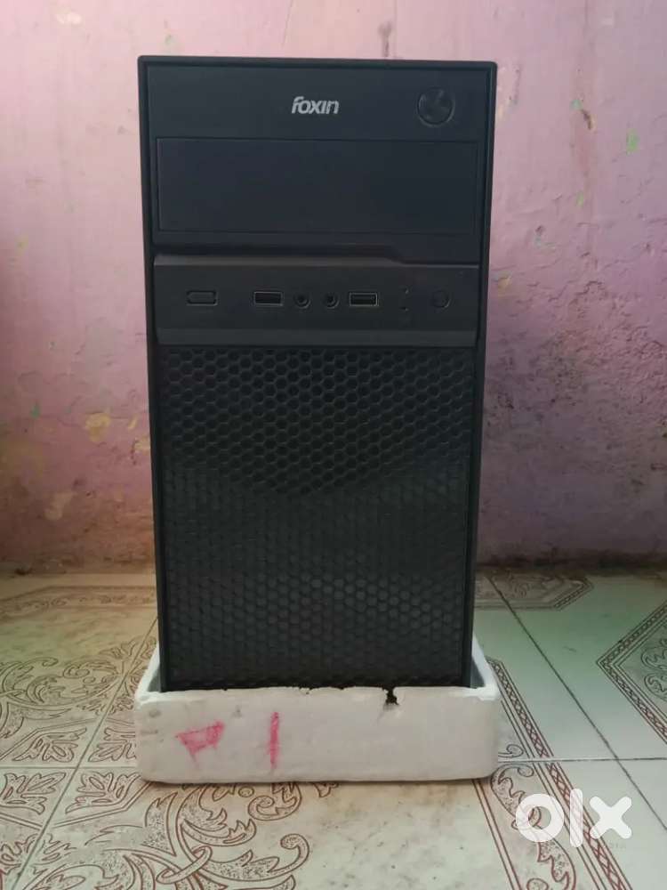 Stand Monitor (KA242Y) gaming PC in good condition