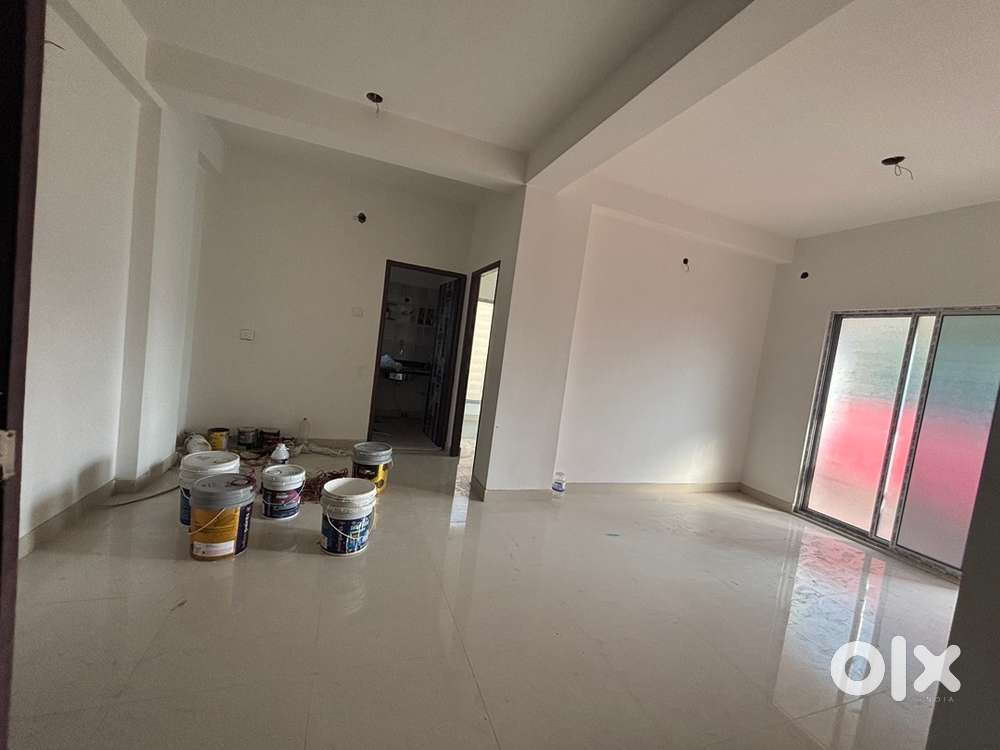 3 BHK READY FLST FOR SALE WITH LIFT AT BEHALA PARNASREE