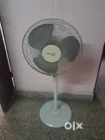 Bajaj Pedestal Fan Running Condition