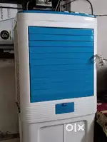 छोटा नीला कूलर