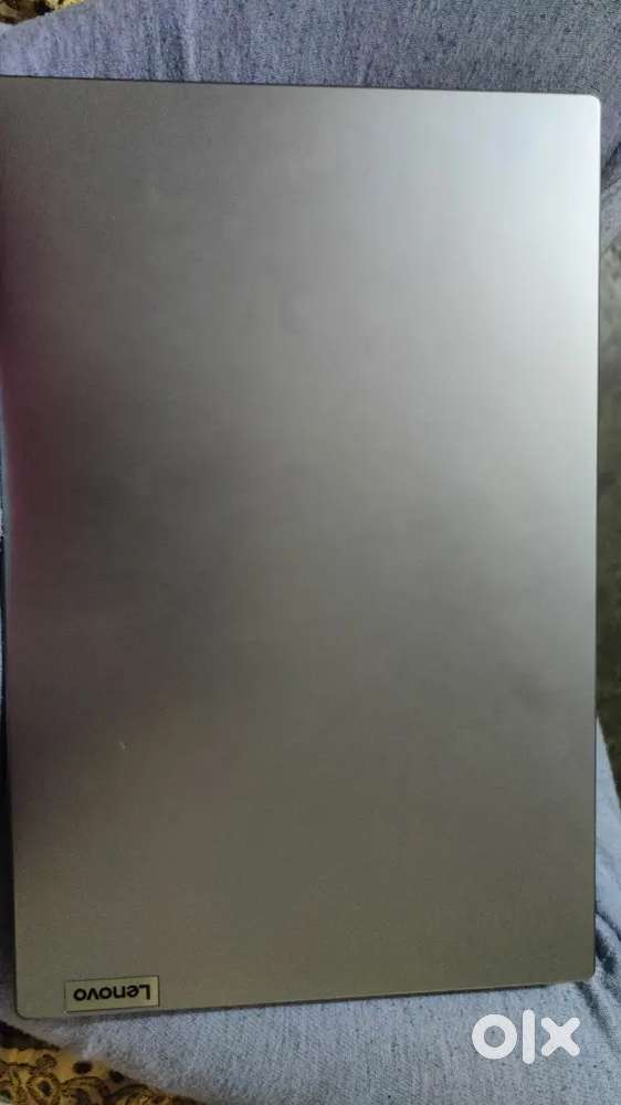 Lenovo v15 g4 laptop