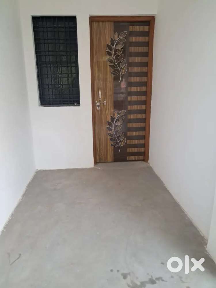 1 RK room available at binaki kanjihouse