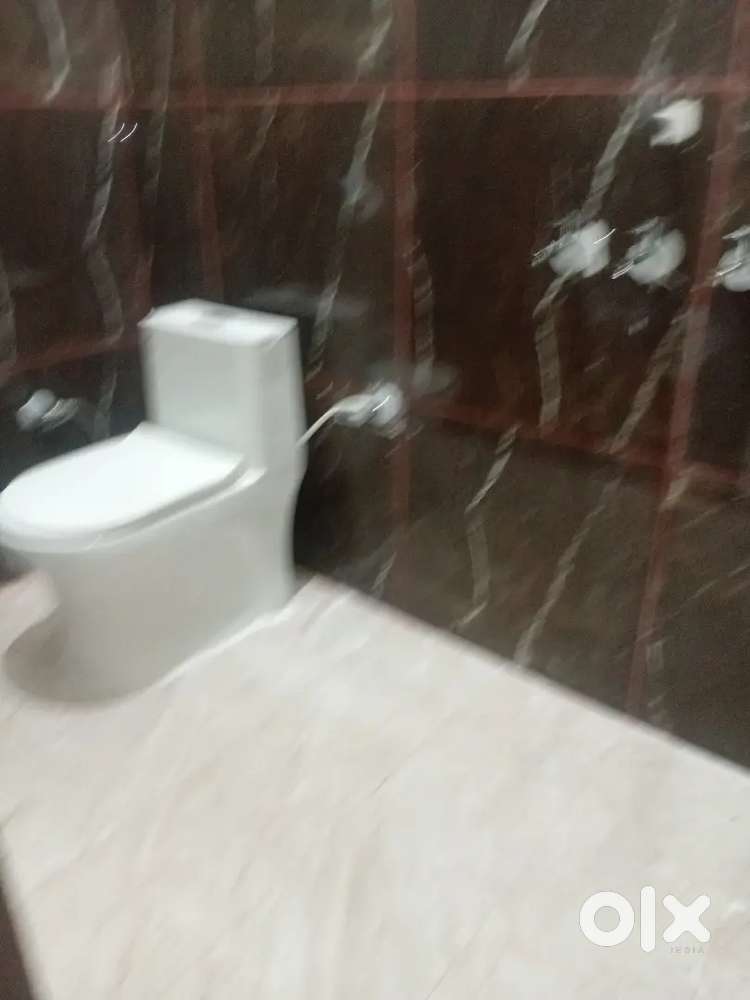 Yah sabsa Acha Ghar ha aur Kam dam ma
