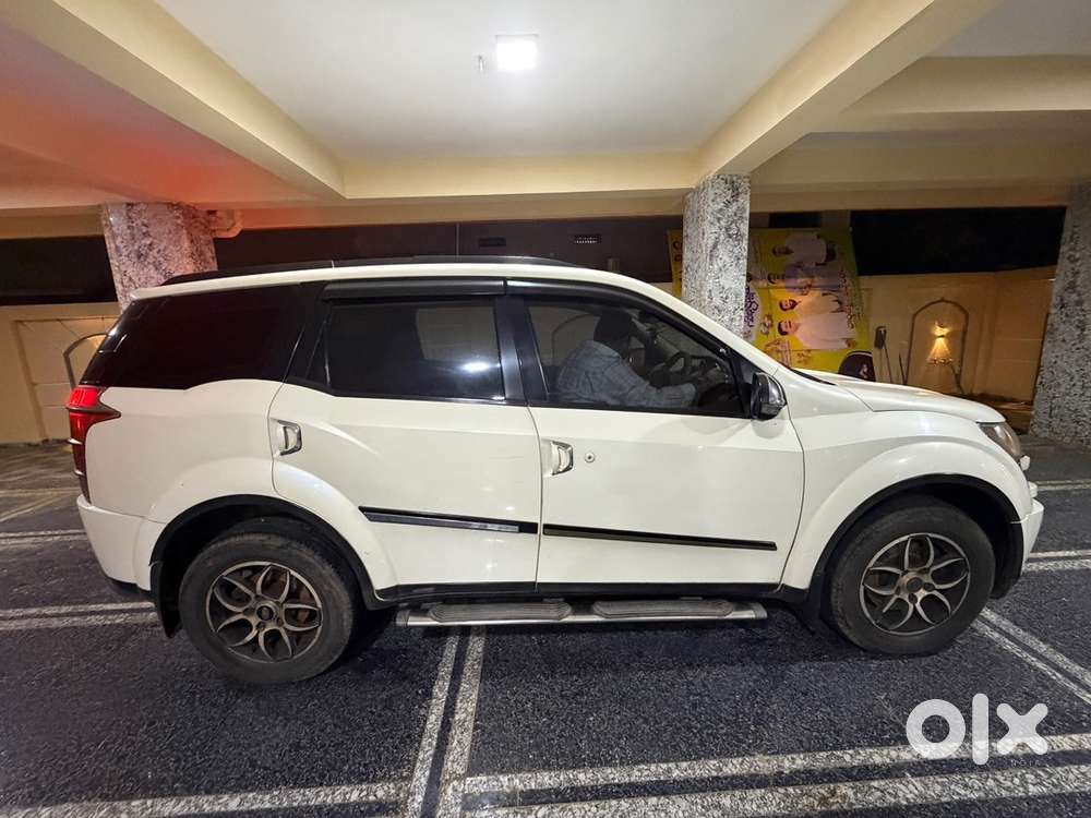 Mahindra XUV500 2015 Diesel Well Maintained