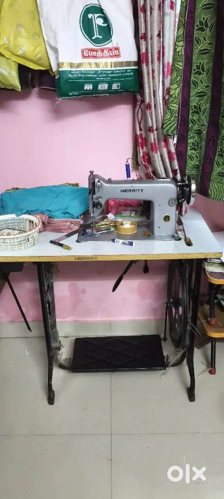 Tailor mechine with motor 2025 model used very low