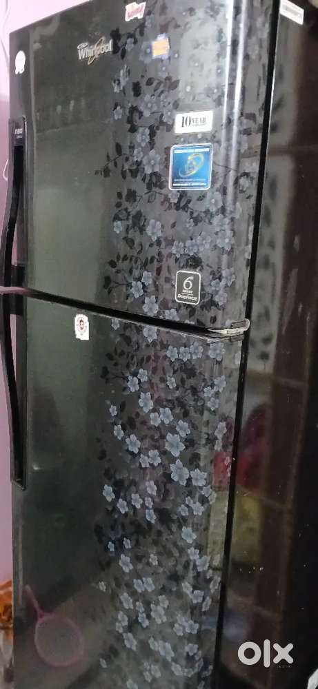 Whirlpool 262 L Neo