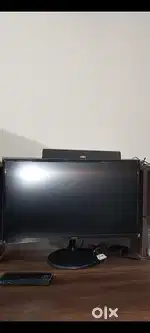 Samsung Essential Curved Monitor 24 Inch