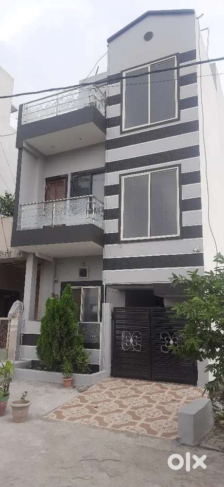 Only for Student Girls or Small Family