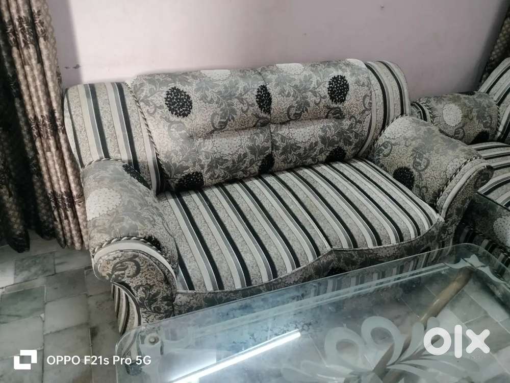 Sofa set 7 Seater