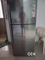 LG Refrigerator 437 Liter 4 years old