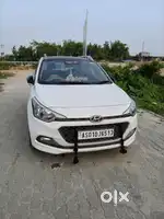 Hyundai Elite i20 2017 Petrol 50300 Km Driven well maintained
