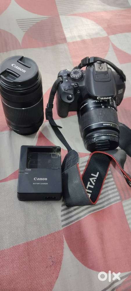 700D Canon