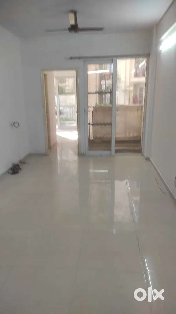 2BHK Raw Apertment Available For Rent Near Hero Honda Chowk Gurgaon