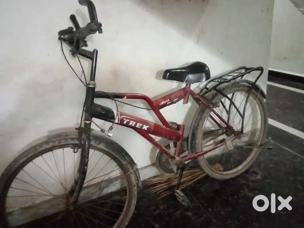 Atlas tear sports cycle