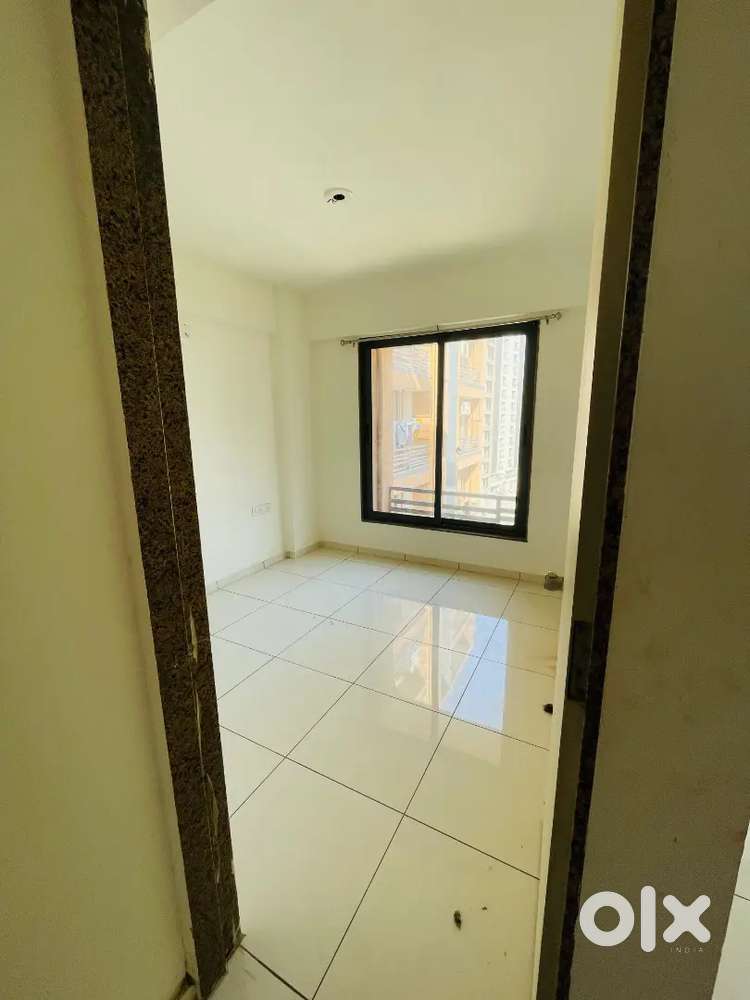 2 bhk semi furnished flat in godrej garden