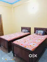 PREMIUM FULLY AC GIRLS PG@ Indirapuram