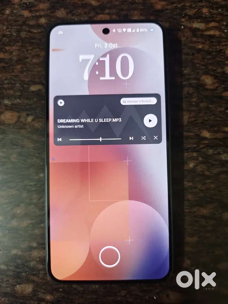 Nothing Phone 3. Scrachless condition. 3 Days old